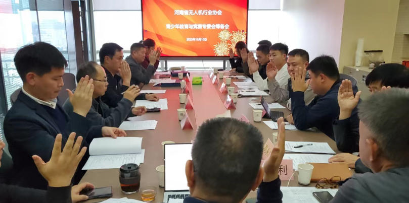 青少年2.jpg 青少年2.jpg